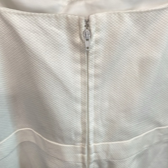 NWT GORGEOUS LE CHATEAU DRESS - Picture 3 of 5